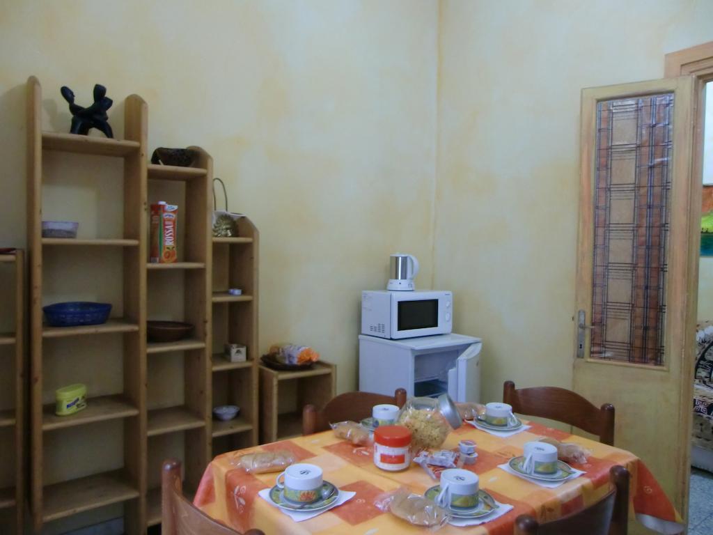 Momi Bed And Breakfast Rome Bilik gambar