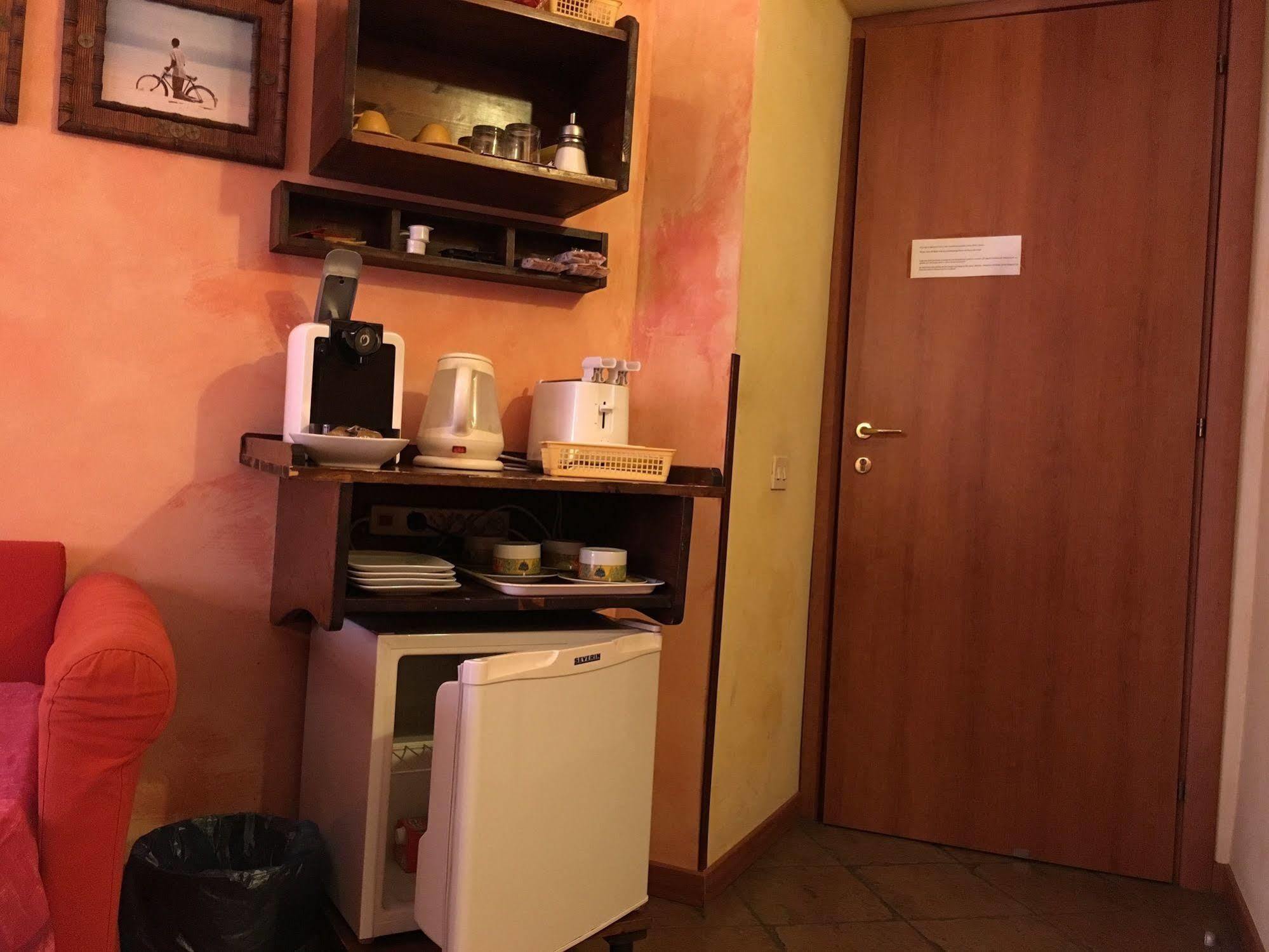 Momi Bed And Breakfast Rome Luaran gambar
