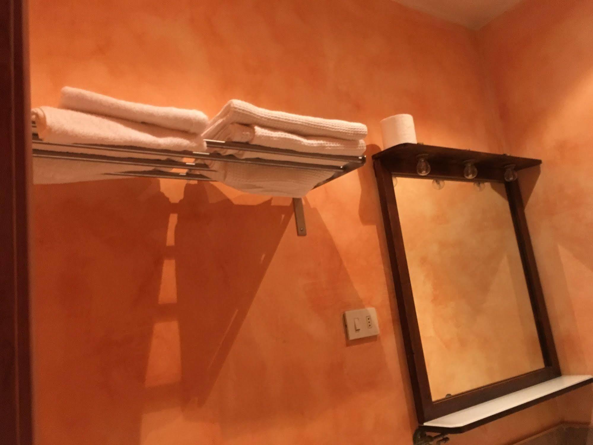 Momi Bed And Breakfast Rome Luaran gambar